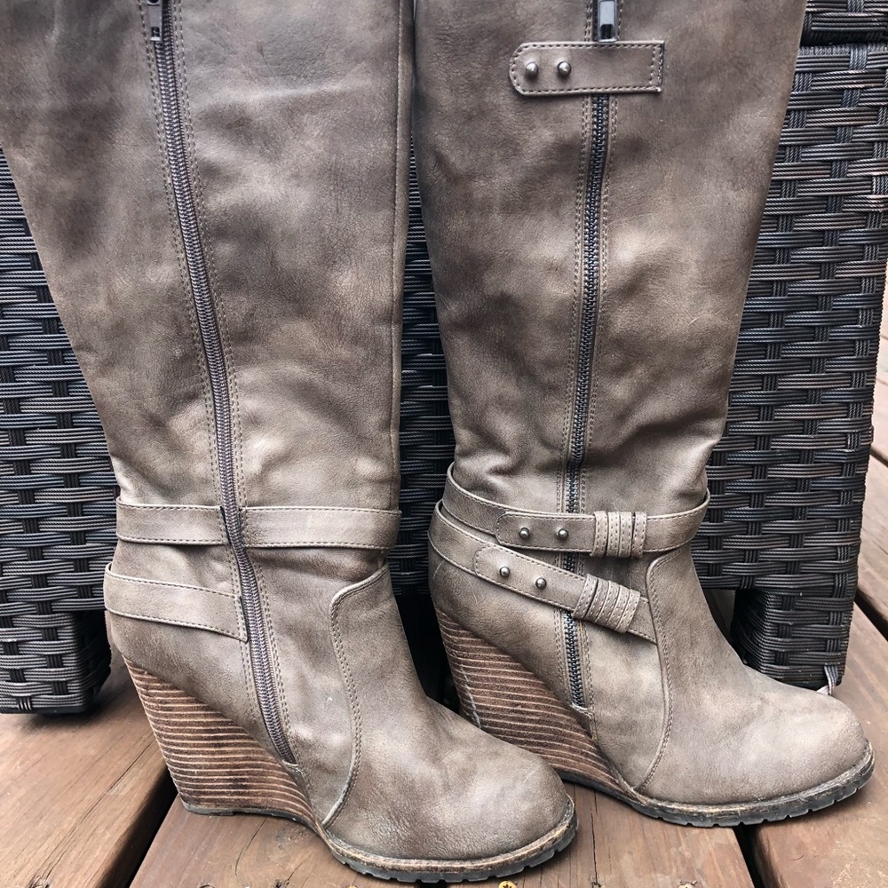 Cute wedge mid-calf boots with buckle detail